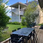 Вилла & Appartments Des Muriers - 500 M Du